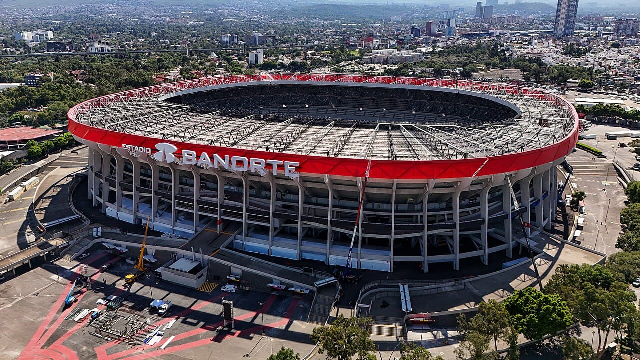 Vista aérea del Estadio Azteca, hoy Estadio Banorte, sede del partido inaugural del Mundial 2026 en Ciudad de México.